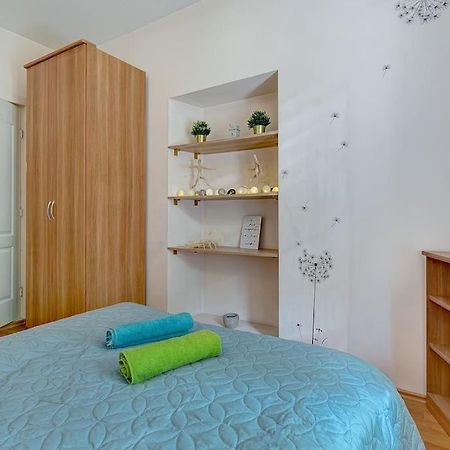 Private Entrance-2 Rooms-Old Town- Free Parking Wilno Zewnętrze zdjęcie