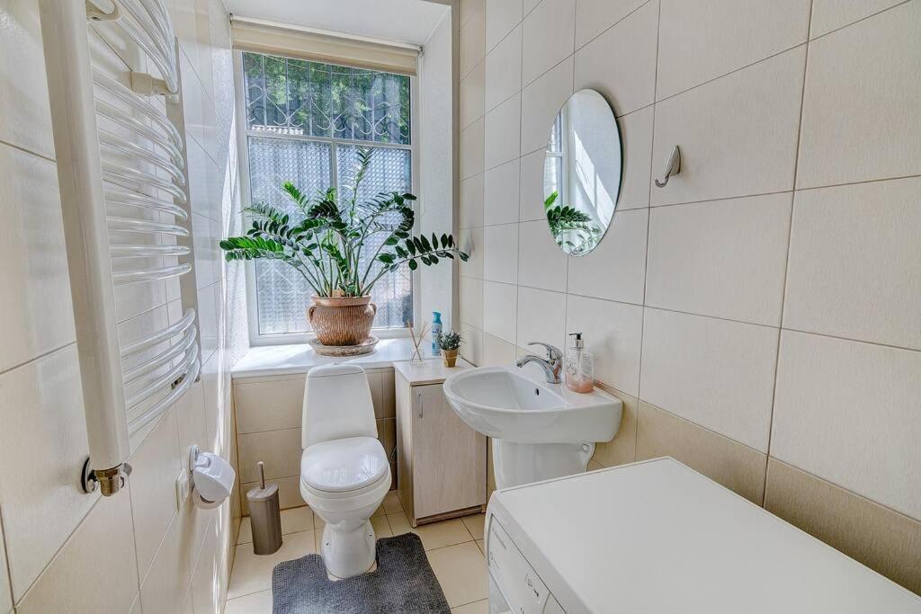 Private Entrance-2 Rooms-Old Town- Free Parking Wilno Zewnętrze zdjęcie